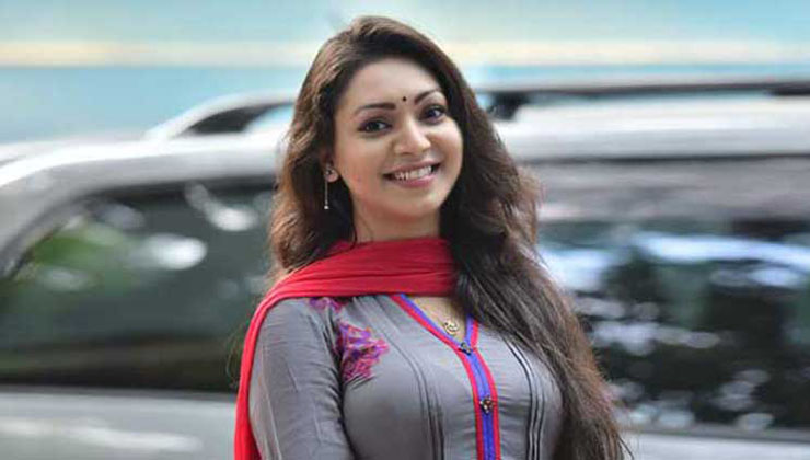 ত্রিভুজ প্রেমে প্রভা