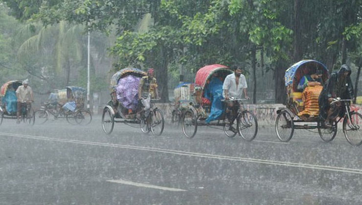 রাজধানীতে স্বস্তির বৃষ্টি, সাগরে সংকেত