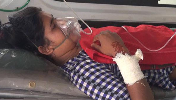 প্রেমের প্রস্তাবে রাজি না হওয়ায় স্কুলছাত্রীকে ছুরিকাঘাত