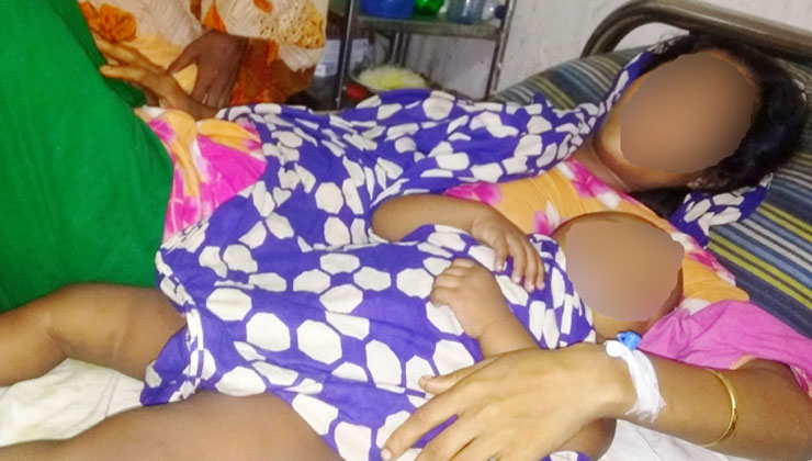 পরকীয়ায় বাঁধা দেওয়ায় স্ত্রীকে আগুনে পোড়ালেন স্বামী
