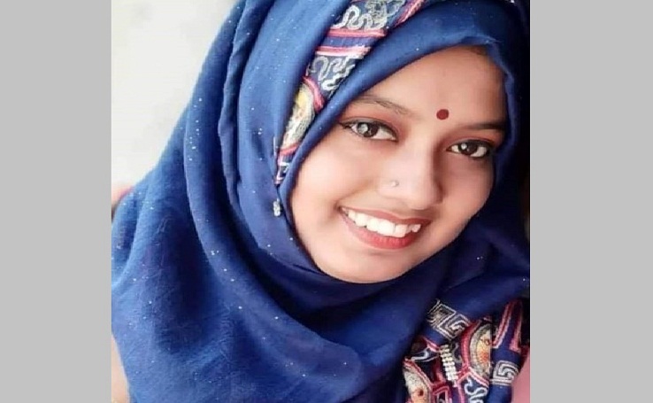 বিবাহবার্ষিকীর দিন মারা গেলেন মিম