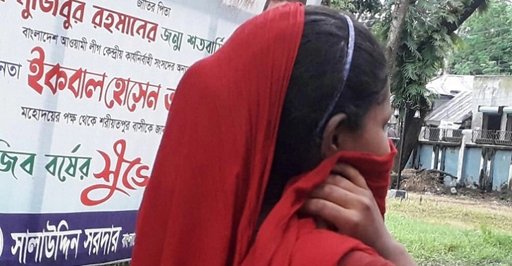 ধর্ষকের স্ত্রী বললেন 'আমার স্বামী নির্দোষ'