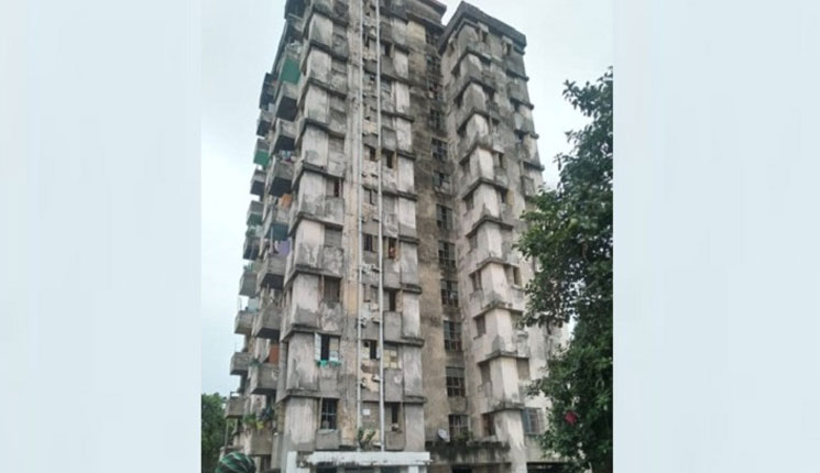 পুলিশ কর্মকর্তা হতে হবে, মানসিক চাপে স্কুলছাত্রীর আত্মহত্যা
