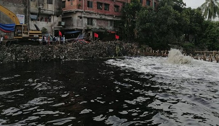 ১৭ ঘণ্টা পর ডিএনডি খালে নিখোঁজ শিশুর মরদেহ উদ্ধার