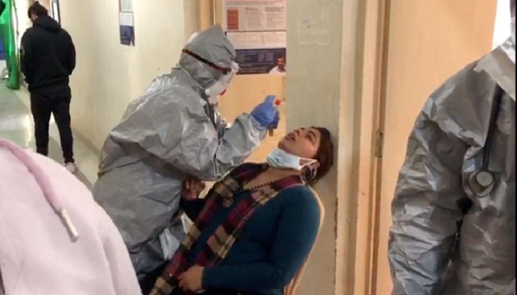 ভারতে ২৪ ঘণ্টায় প্রায় ৯৮ হাজার করোনা রোগী শনাক্ত, মৃত্যু ১১৩২