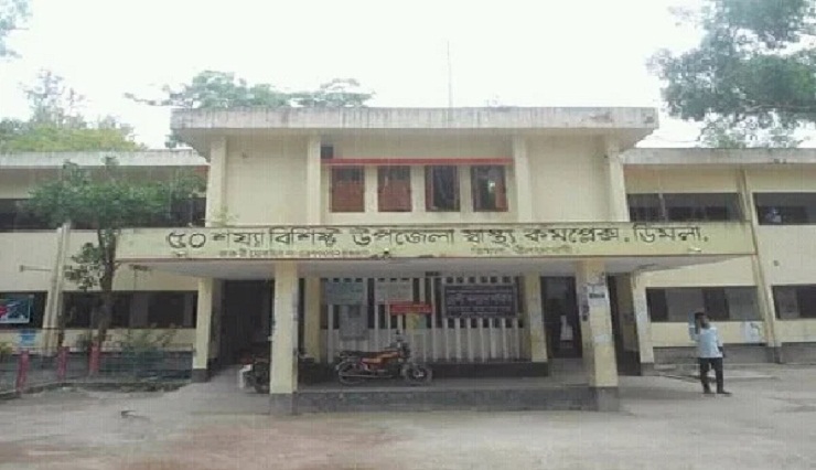 মেয়েকে গোসলের সময় বখাটের ঢিল, প্রতিবাদ করায় মা নিহত