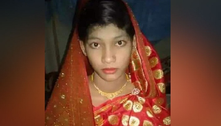 যৌতুকের টাকা না পেয়ে স্ত্রীকে পিটিয়ে হত্যা