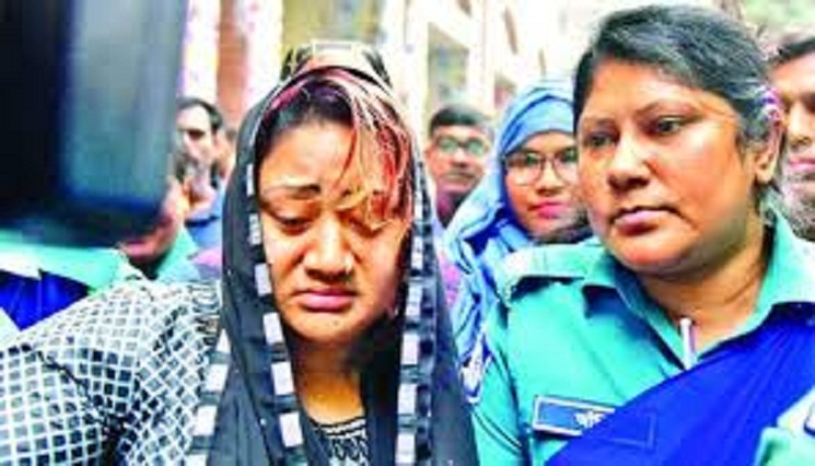 মা হারালেন পাপিয়া, শেষ দেখার সময় মাত্র ২০ মিনিট