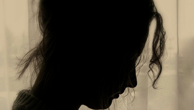বখাটের উৎপাতে ‘চিরকুট’ লিখে কিশোরীর আত্মহত্যা