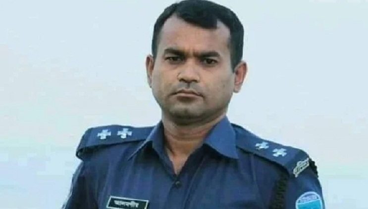 ছাগলনাইয়া থানার এসআই আলমগীর ক্লোজড