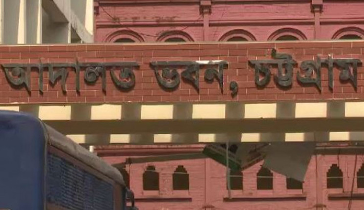 আসামিকে মৃত দেখিয়ে চার্জশিট থেকে বাদ, এসআই'কে শোকজ