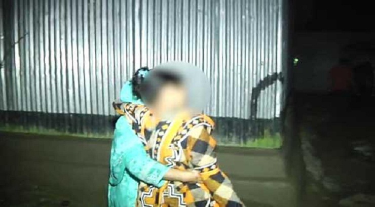 পরিবারের সবাইকে চেতনানাশক দই খাইয়ে কিশোরীকে ধর্ষণ