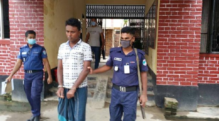 বাগেরহাটে ধর্ষণের অভিযোগে সৎ বাবা গ্রেফতার