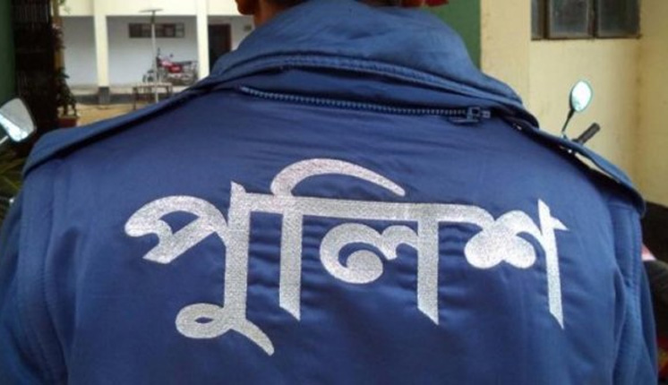 পুলিশ সদস্যকে কামড়ে পালালো ইয়াবা ব্যবসায়ী, অতঃপর…