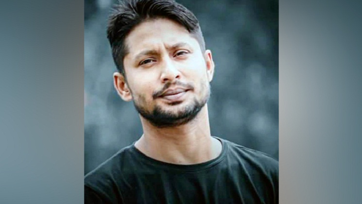 মাতাল অবস্থায় স্কুলছাত্রীর বাড়িতে প্রবেশের চেষ্টা, যুবলীগ নেতা গ্রেপ্তার