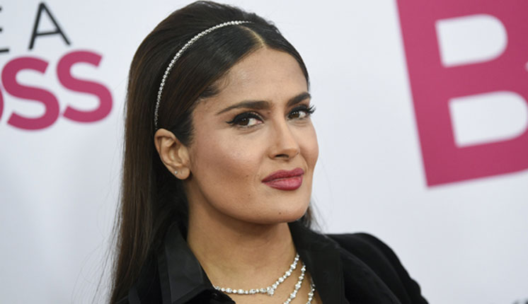 এক হাজার কোটি টাকার মালিক এই অভিনেত্রী