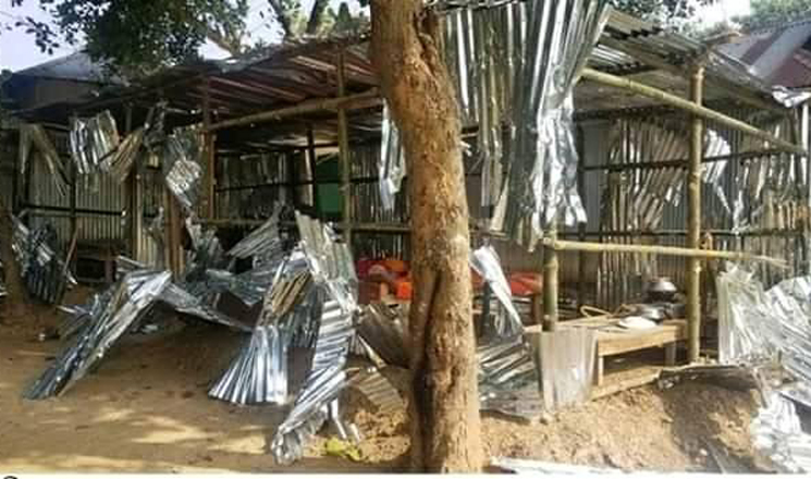 ভালুকায় গভীর রাতে বসতঘরে হামলা ও ভাঙচুর - আহত ২ 