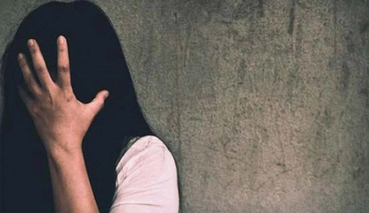 বাগদান অনুষ্ঠানে তরুণীকে গণধর্ষণ 