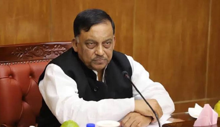 আইসোলেশনে স্বরাষ্ট্রমন্ত্রী