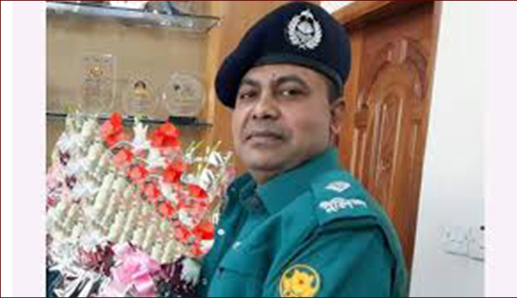 কোতোয়ালি থানার ওসিসহ ৫ জনের বিরুদ্ধে চাঁদাবাজির মামলা 
