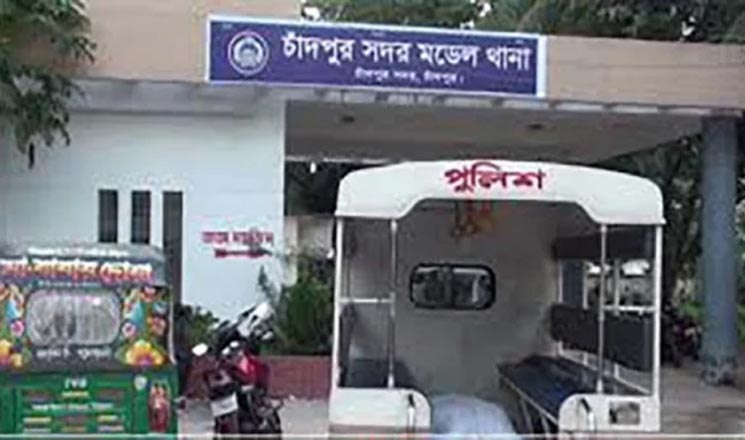 ডায়াবেটিস নিয়ন্ত্রণে হাঁটতে গেলেন মা, মেয়েকে একা পেয়ে ধর্ষণ