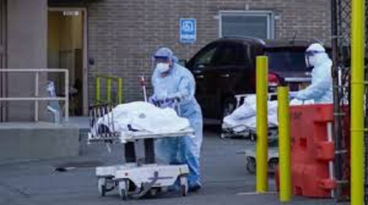 একদিনে যুক্তরাষ্ট্রে ২২৩৯ প্রাণহানি, আক্রান্ত প্রায় দুই লাখ