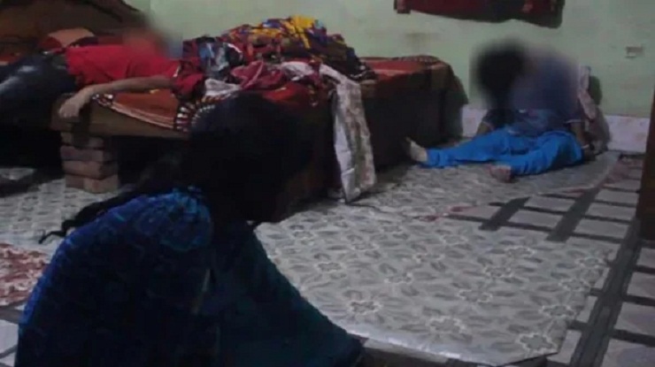 স্বামীকে ছেড়ে প্রেমিকের সঙ্গে কাটাতেন রাত, একসঙ্গেই হলেন লাশ