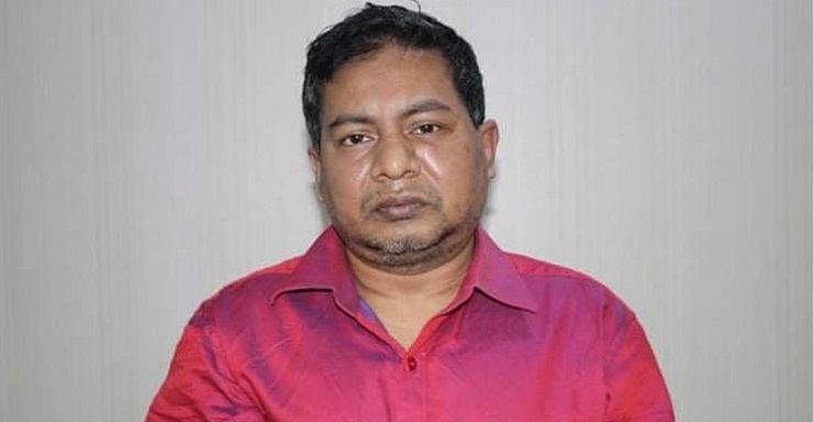 চিফ হুইপ-মেয়র-যুবলীগ সভাপতির ফেসবুক চালাতেন তিনি