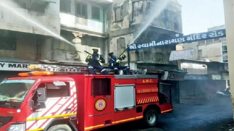 গুজরাটে কোভিড হাসপাতালে আগুন, ৬ রোগীর মৃত্যু