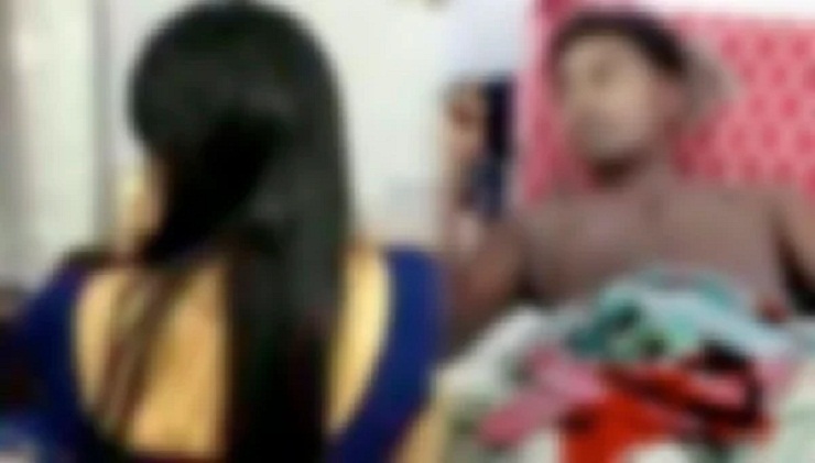 দ্বিতীয় বিয়ে করায় স্বামীর পুরুষাঙ্গ কেটে দিলেন স্ত্রী
