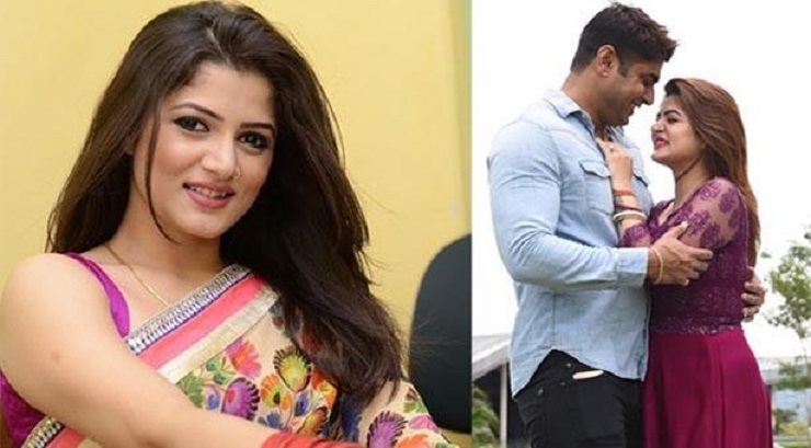 রোশানের সঙ্গে বিচ্ছেদ নিয়ে যা বললেন শ্রাবন্তী
