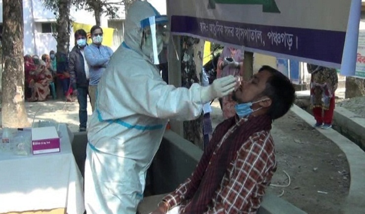 পঞ্চগড়ে এন্টিজেন টেস্টের উদ্বোধন