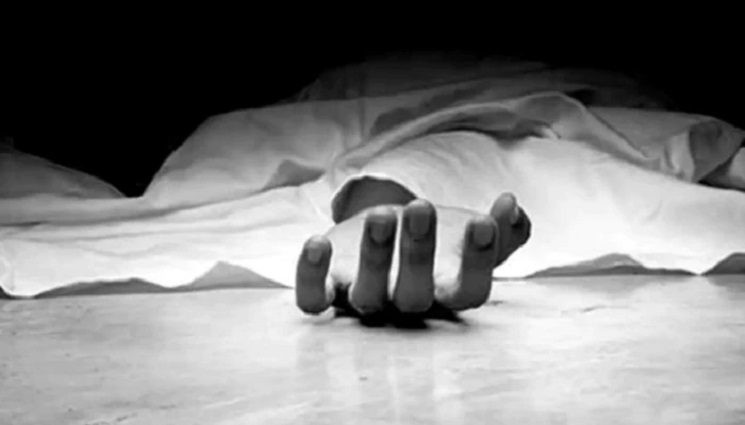 প্রেমিকের সঙ্গে অভিমানে কিশোরীর আত্মহত্যা 