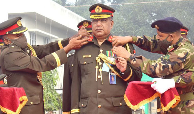 রিমাউন্ট ভেটেরিনারি এন্ড ফার্ম কোরের ১ম কর্নেল কমান্ড্যান্ট'র অভিষেক
