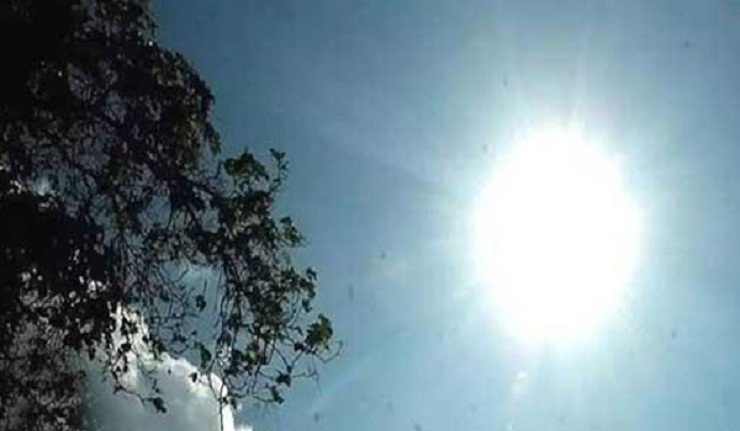 আজ বাড়তে পারে তাপমাত্রা