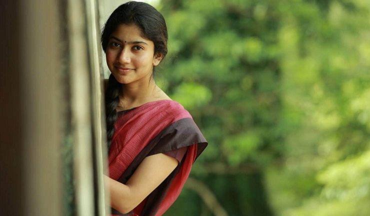 যে দুটি শর্ত দিয়ে সিনেমা করেন সাই পল্লবী