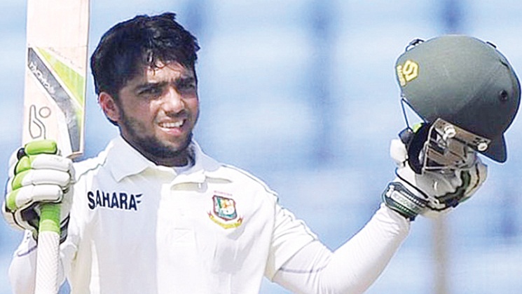 দেশে ফিরেছেন মুমিনুল