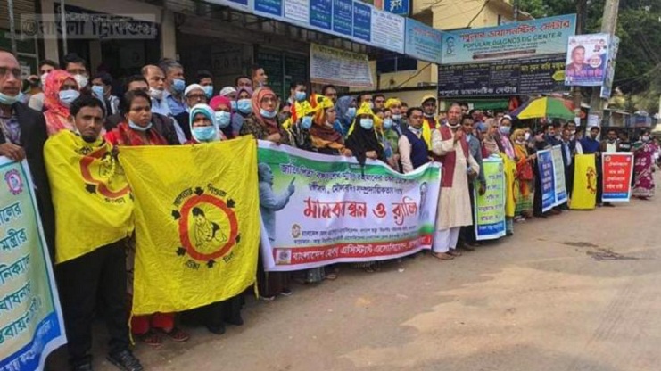 কাজে ফিরছেন স্বাস্থ্য সহকারীরা