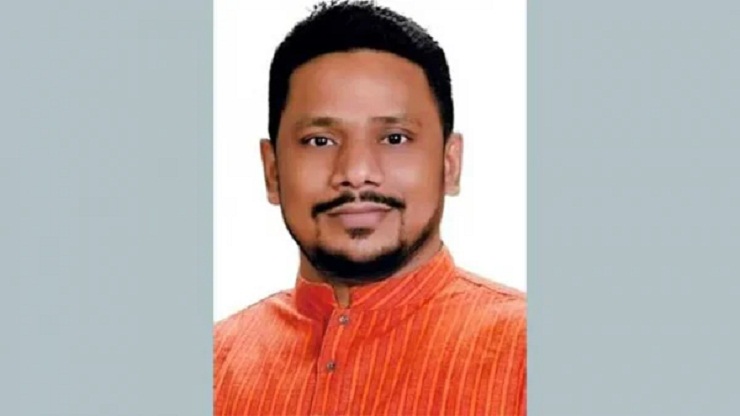 অনুমতি না নিয়েই গাছ বিক্রি, ফেঁসে গেলেন ইউপি চেয়ারম্যান