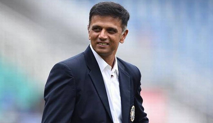 ভারতের ব্যাটিং দুর্দশা কাটাতে দ্রাবিড়কে অস্ট্রেলিয়ায় পাঠানোর পরামর্শ 