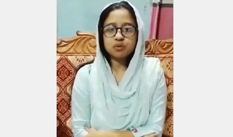 ভালোবেসে বিয়ে করল মেয়ে, স্বামী-শ্বশুরকে মামলায় ফাঁসাল বাবা