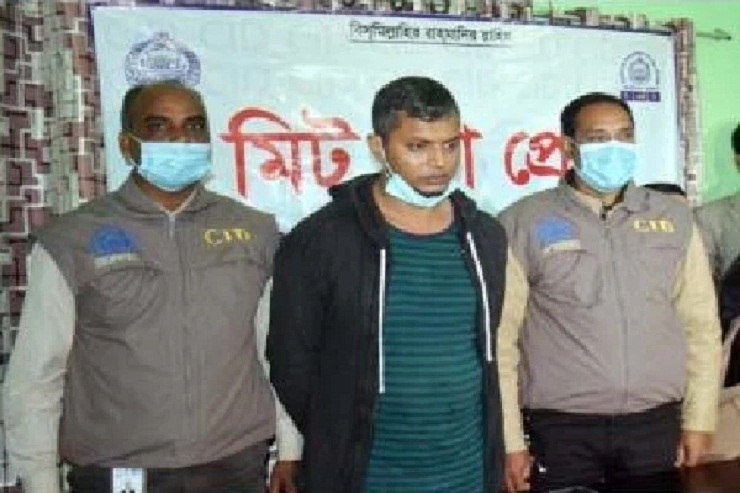 নরসুন্দর প্রেমিকের সঙ্গে গাইনি ডাক্তারের পালিয়ে বিয়ে, অবশেষে ধরা