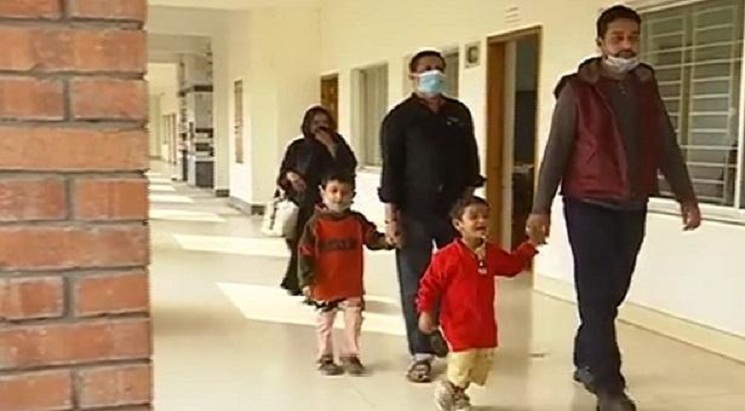জামিন পেলেন সেই দুই শিশুর মা