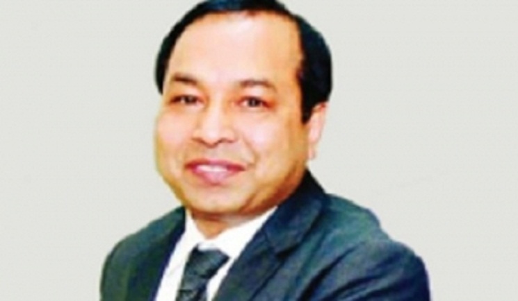 বান্ধবীদের সঙ্গে যোগাযোগ আছে পলাতক পিকে হালদারের