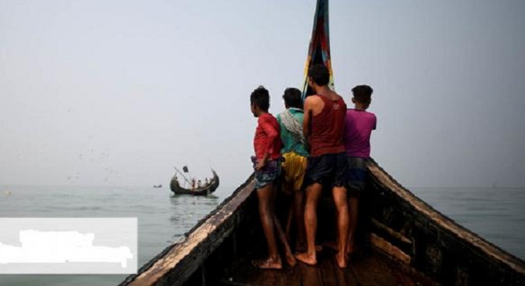 বিপজ্জনক যাত্রায় সাগরে ডুবে মরলেন দুশতাধিক রোহিঙ্গা