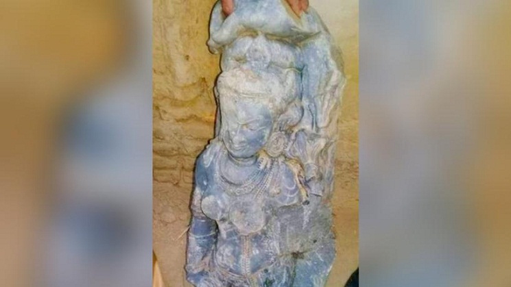 পাঁচবিবিতে নদী খননের সময় মূর্তি উদ্ধার