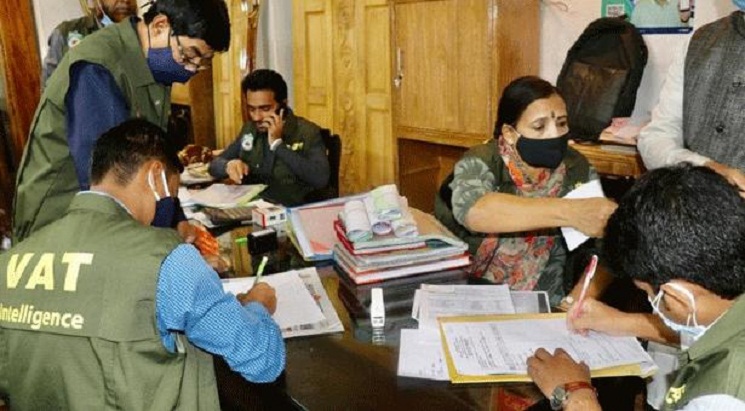 ভ্যাট ৩৩ লাখ, দেখালো ৩৩ হাজার