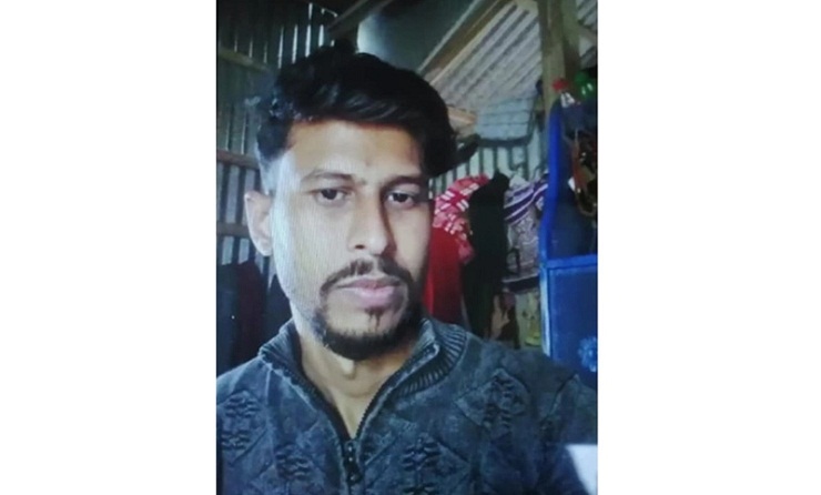 মোবাইলে প্রেম, বিয়ের পরদিনই স্বর্ণ ও মূল্যবান জিনিসপত্র নিয়ে উধাও বর