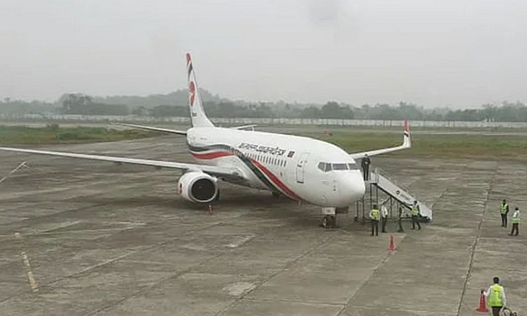 যুক্তরাজ্য থেকে সিলেটে এলেন ২০৫ যাত্রী