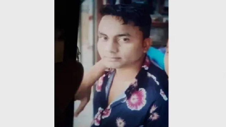 সম্ভ্রম বাঁচাতে চলন্ত বাস থেকে লাফ: চালক গ্রেফতার